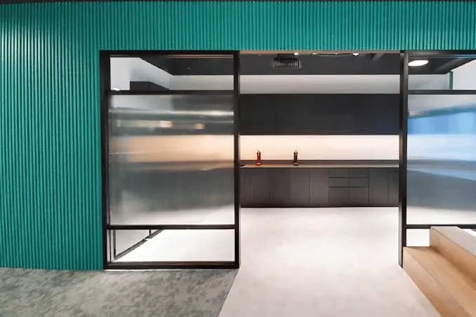 Soundproof Glass Partitions