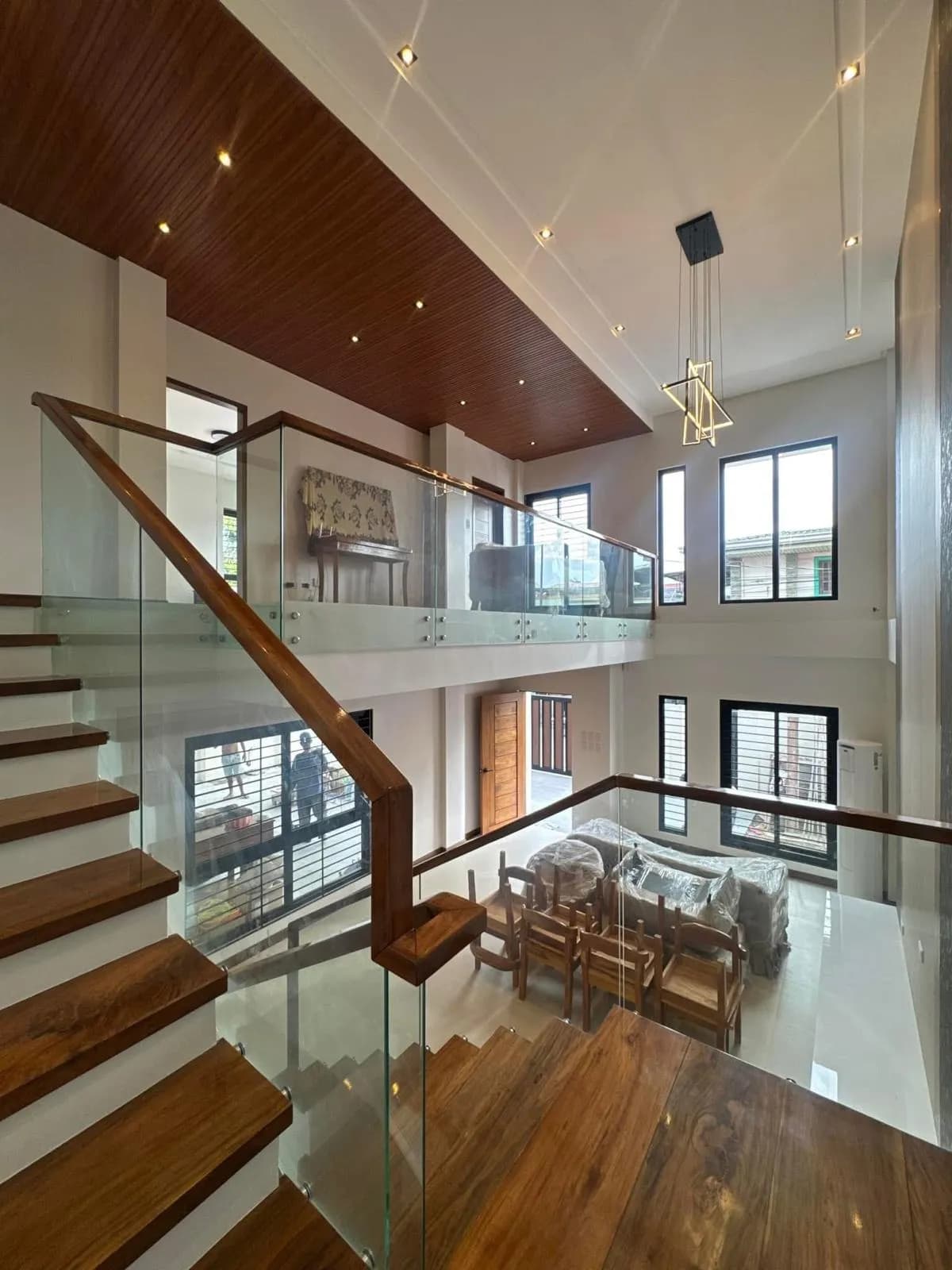 Recent Glass Railing & Balustrade Projects - project 15